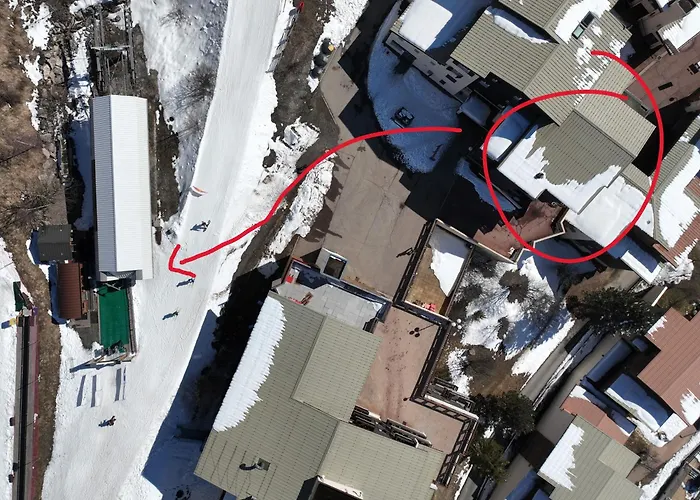 Cosy Au Pied Des Pistes Апартаменты *